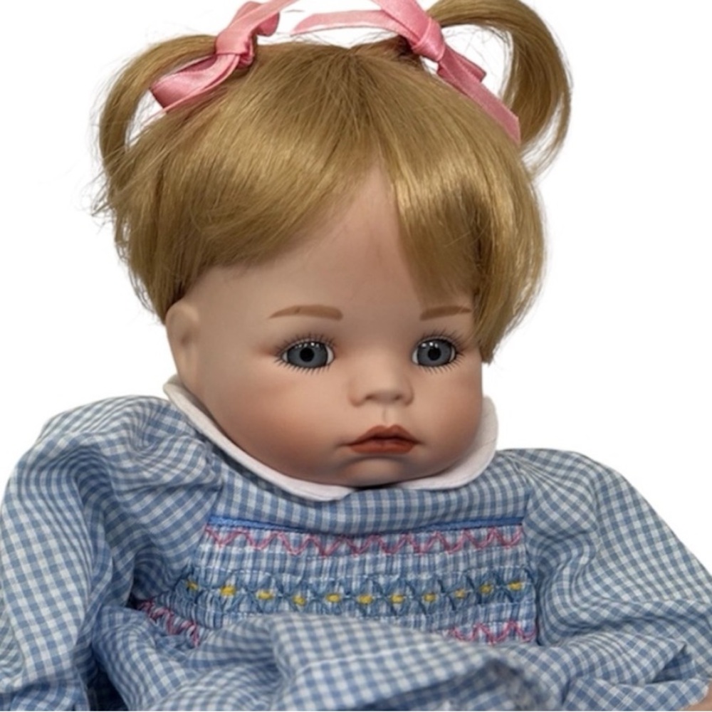 ASHTON DRAKE Vintage Hannah Baby Doll Porcelain 1992 Collector 4272G With Box